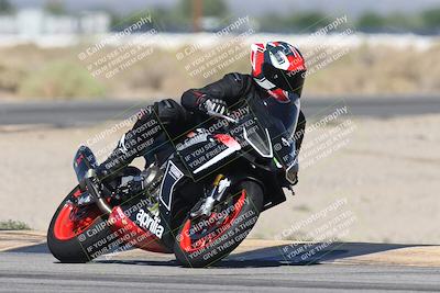 media/Oct-13-2025-Moto Forza (Mon) [[a66d839500]]/3-B Group/Session 3 (Turn 16)/